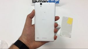 ویدیو آنباکس Sony Xperia C4